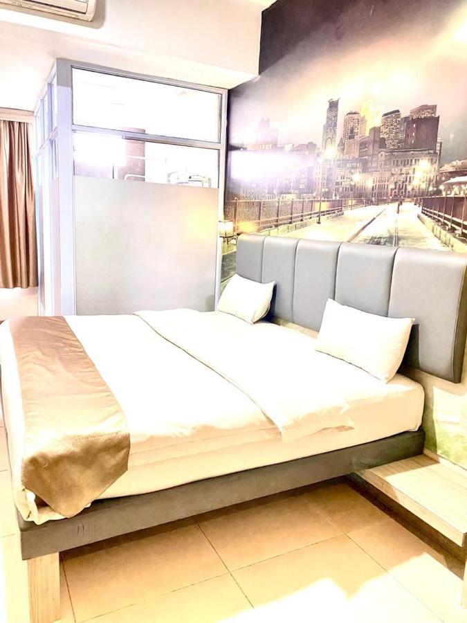 Os Hotel Tanjung Uncang Sagulung 외부 사진