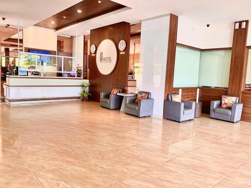 Os Hotel Tanjung Uncang Sagulung 외부 사진